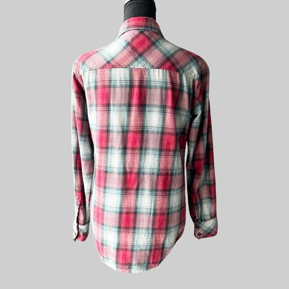 Aritzia Plaid Cotton Boyfriend Fit  Button Down Shirt Flannel - Picture 3 of 14